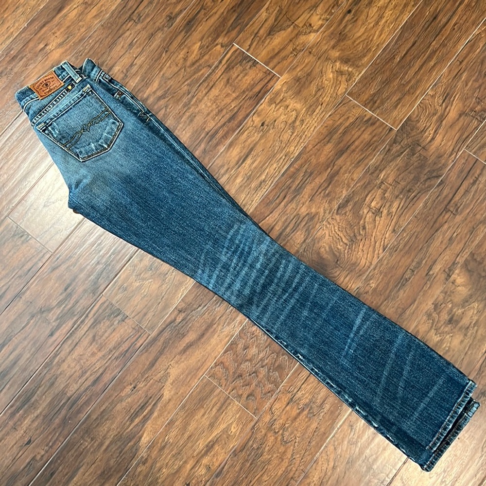 Lucky brand blue jeans